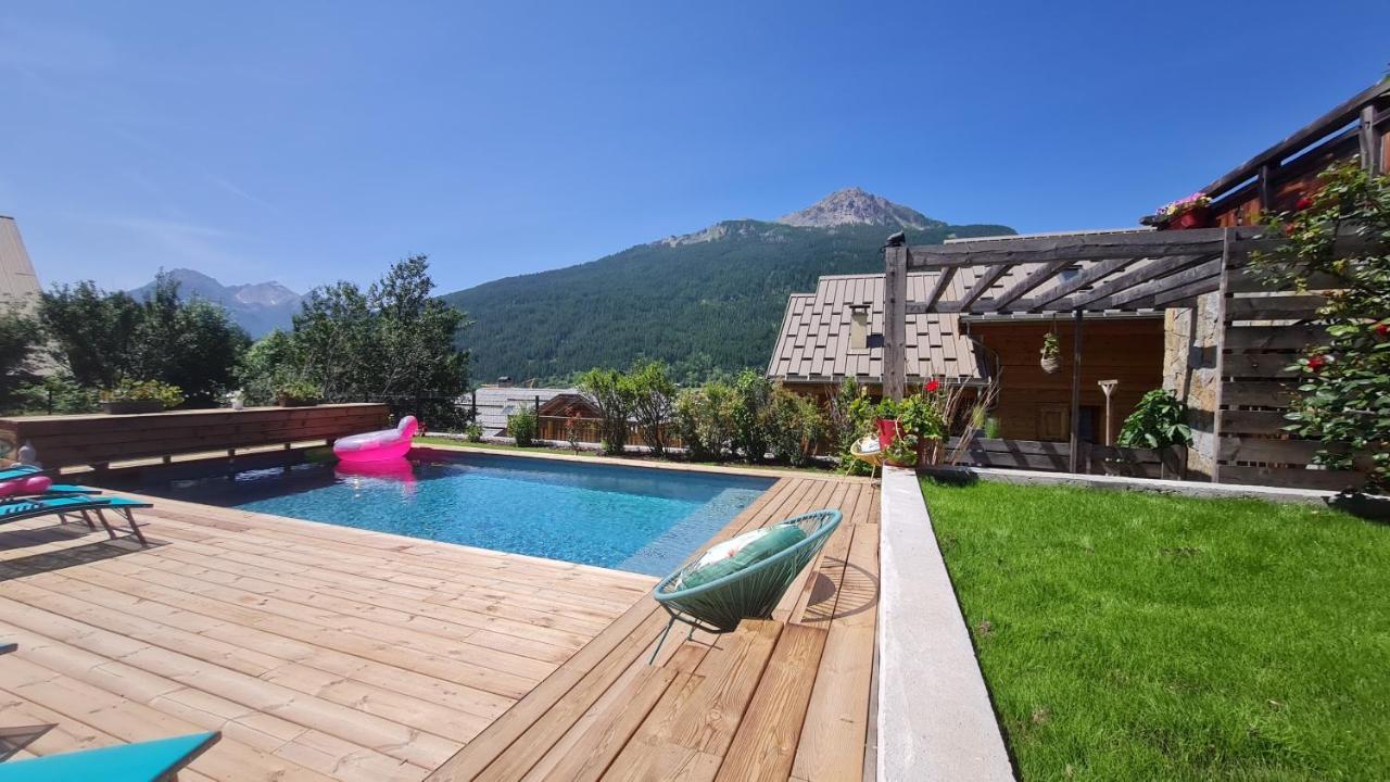 Chalet Serre Cambeou Piscine&Spa Saint-Chaffrey Εξωτερικό φωτογραφία